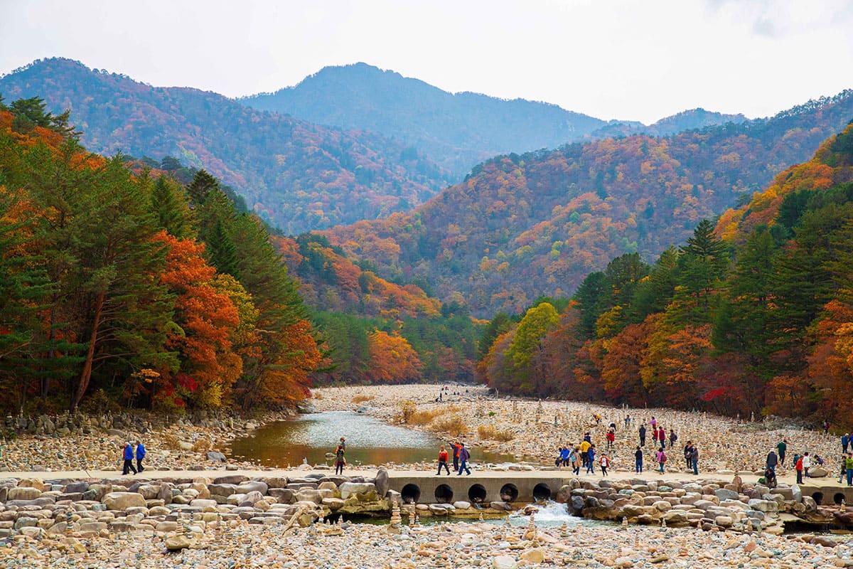 강원도 인제 백담사 가을 풍경